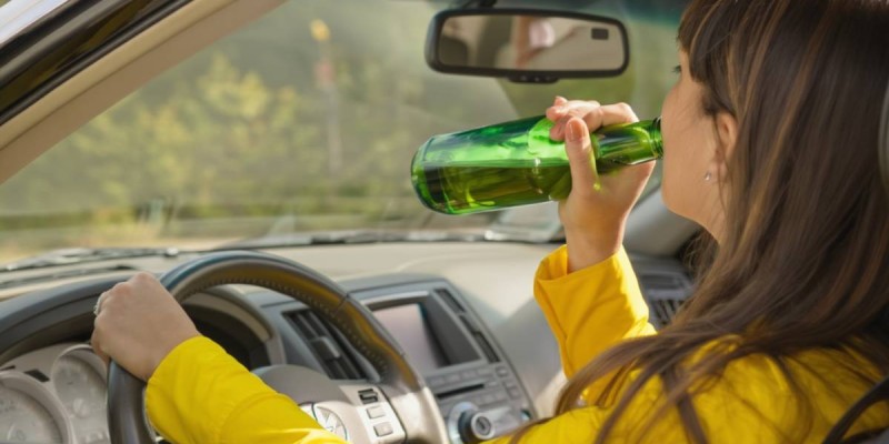 Талдықорғанда мас полиция қызметкері жол апатын жасады