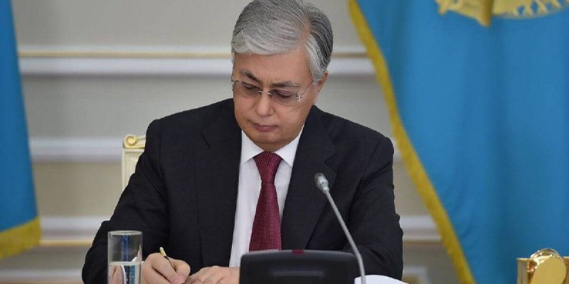 Елдің ішкі саясатты бірлік пен әділет, еңбекқорлық төңірегінде қалыптасуда