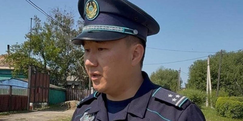Петропавлда қазақ полицейді «иттер» деп атап, қорқытқан азамат сотталды