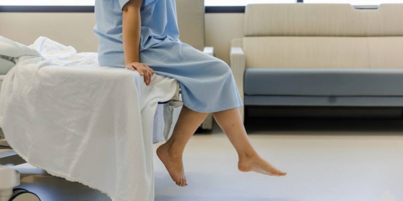 Гинеколог науқастарды жасырын видеоға түсіріп отырған. 45 әйел оны сотқа берді