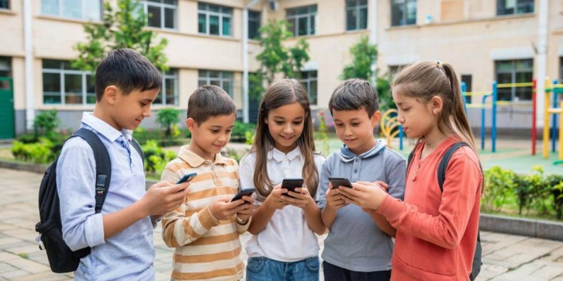 Балаларға әлеуметтік желіге тіркелуге тыйым салынуы мүмкін