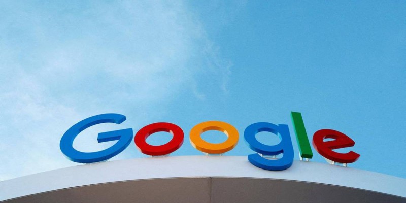 Google компаниясы пайдаланушыларды Gemini жасанды интеллекті арқылы заңсыз бақылады деп айыпталды