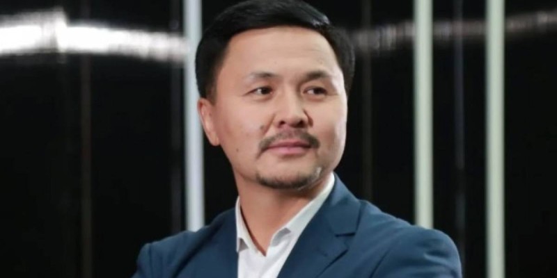 "Қызымды бермес бұрын күйеу баламмен сөйлестім": Досымжан Таңатаров ел естімеген әңгімесін айтты (ВИДЕО)