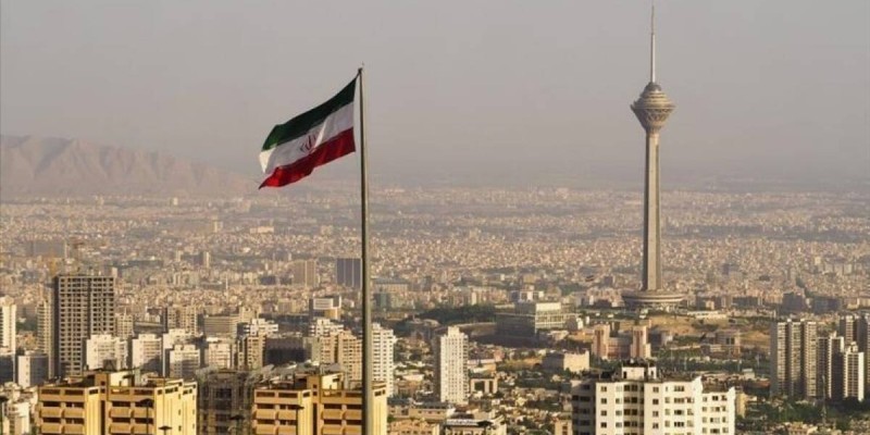 Иран су тапшылығына байланысты астанасын көшірмек