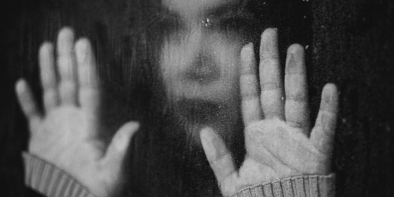 Күн сайын 137 қыз бен әйел жақындарының қолынан қаза табады