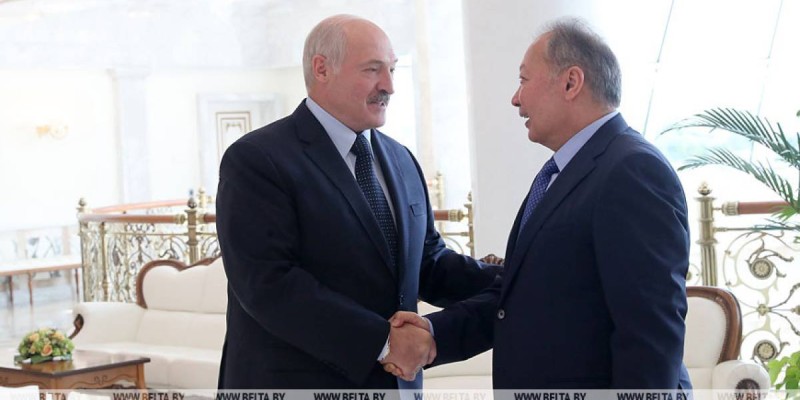 Лукашенко Бакиевті бермейтінін айтты