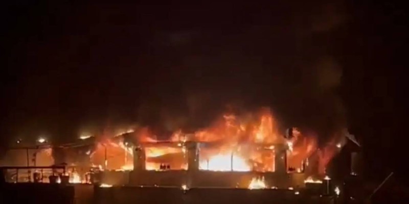 Үндістанда түнгі клуб өртеніп 25 адам қаза тапты