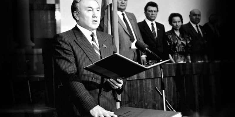 Бүгін Қазақстан үшін тарихи күн: 30 жыл бұрынғы маңызды шешім