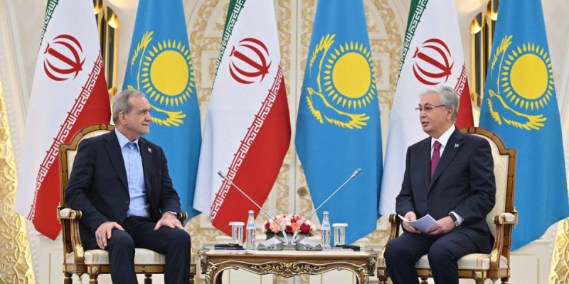 Тоқаев Иранда Қазақстан Сауда үйін ашу бастамасын қолдады