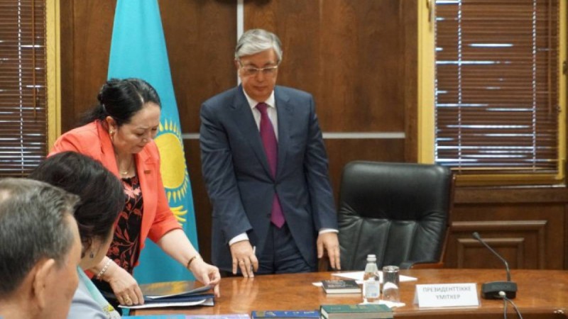 Комиссия: Қ.Тоқаев қазақ тілін жетік біледі.