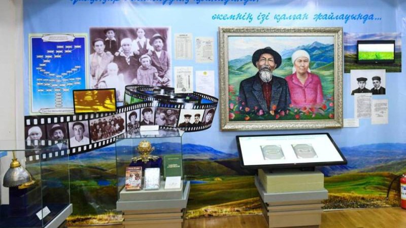 Қырымбек Көшербаев: Д.Вашингтон, К.Ататүрік, М.Ганди секілді тұлғалардың қатарында Тұңғыш Президентіміз Нұрсұлтан Назарбаевтың есімі жұлдыздай жарқырап тұруы бізге мақтаныш сезімін ұялатады.