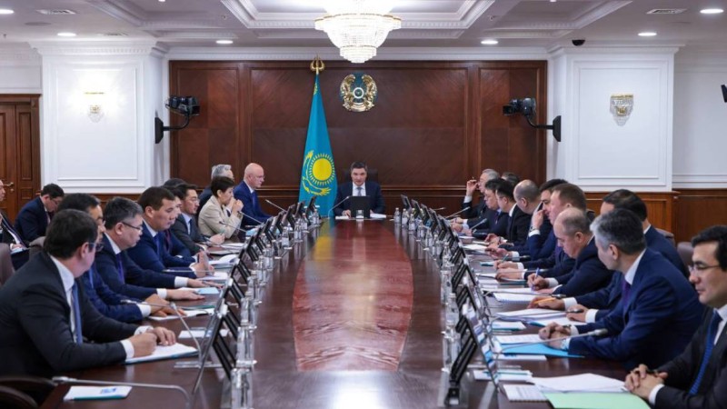 Бектенов: Үкімет Президенттің тапсырмаларын іске асырады.