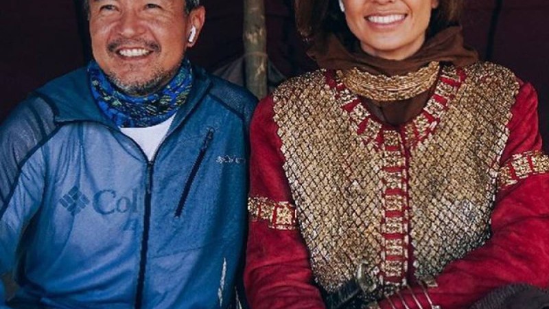 Ақан Сатаев «Томирис» фильмінің қазақшасы көрсетілмей жатқанына кешірім сұрады.