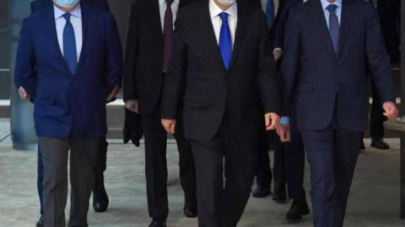 Билік элитасының рейтингі: Назарбаев неге жоқ?.