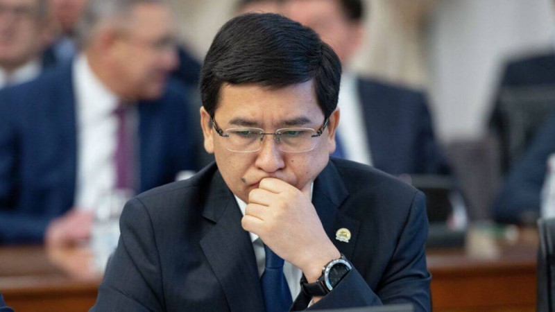 «Аймағамбетов араша түсе алмай отыр».