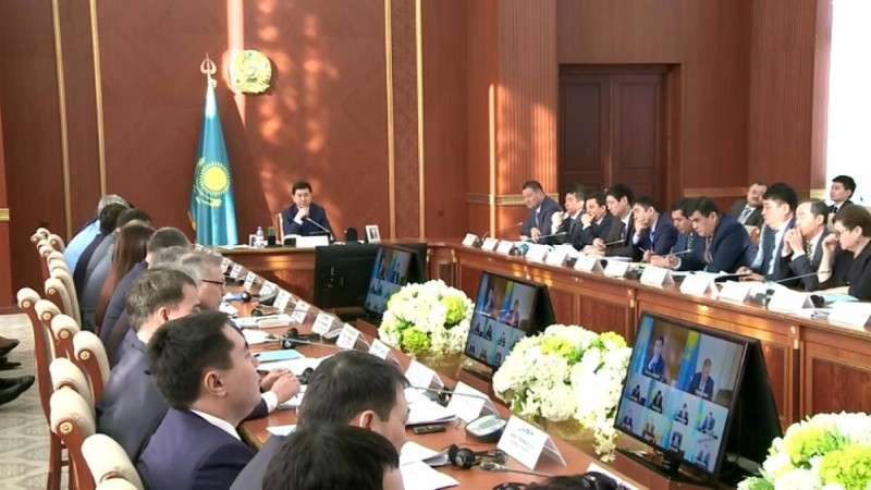 Қарағанды қашан қазақша сөйлейді?.