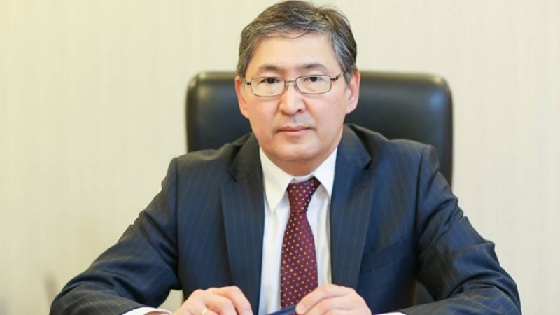 Ерлан Сағадиевті Қазақстаннан шығармай отыр.