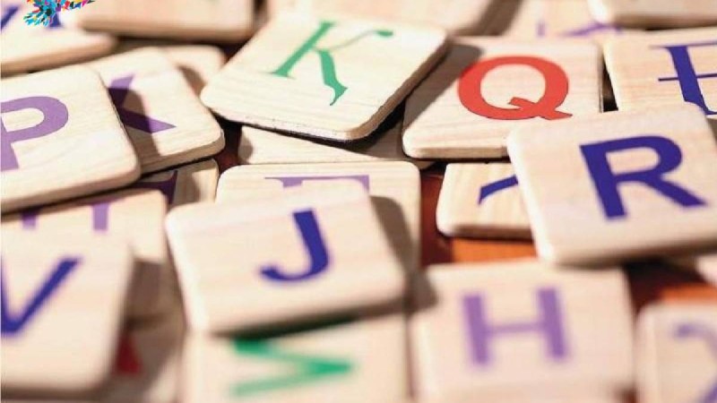 Ұлттық коммисия латын әліпбиіне қатысты бірнеше нұсқаны қарап шықты.