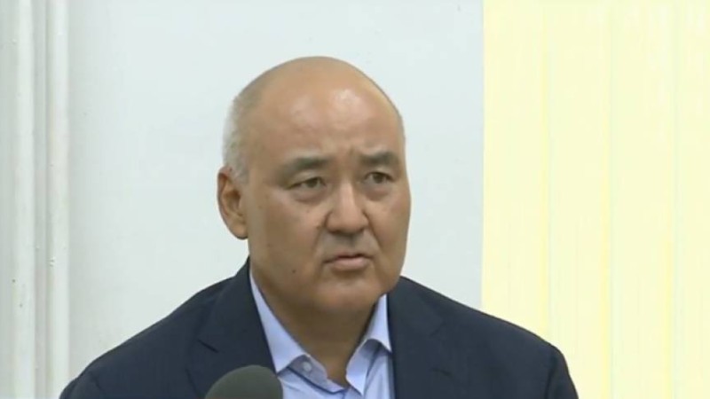 Өмірзақ Шөкеев бір ай Арыста тұрады.