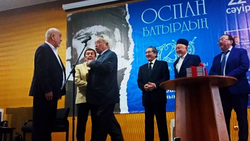 Ақын Ғалым Жайлыбайдың «Сұлубайдың әні» атты кітабы жарық көрді.