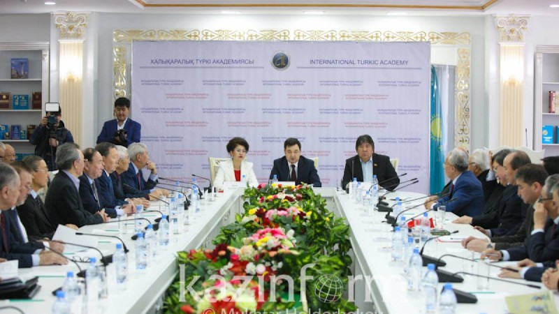 «Айтматов шығармаларымен тұтас буын тәрбиеленді».