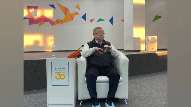Оразалин бар бизнесін әйеліне беріп қойды.