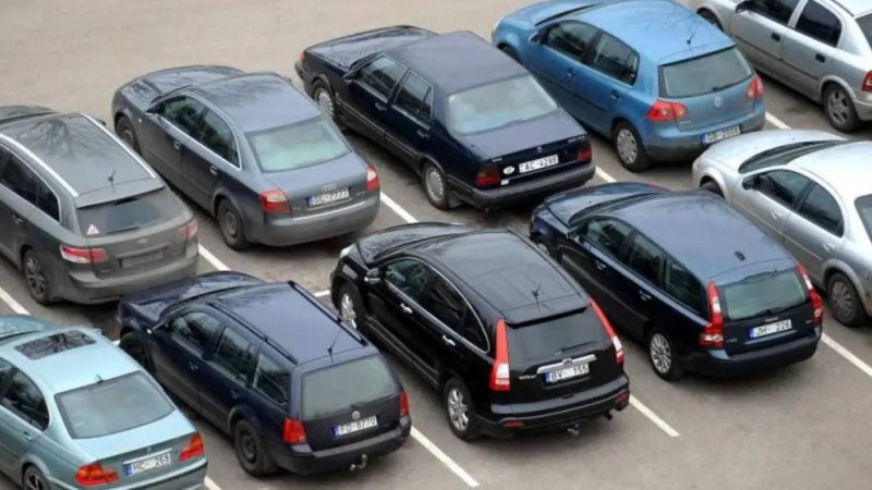 Алматы әуежайында тұрақ бағасының өсуіне жол берілмеді.