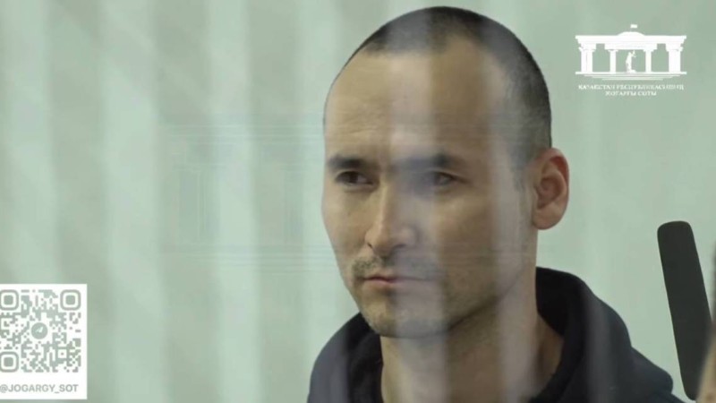 Алматыда автобус жүргізушісін ұрған жолаушы сотталды.