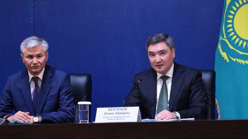 Олжас Бектенов Ұлытау облысының активіне жаңа әкімді таныстырды .