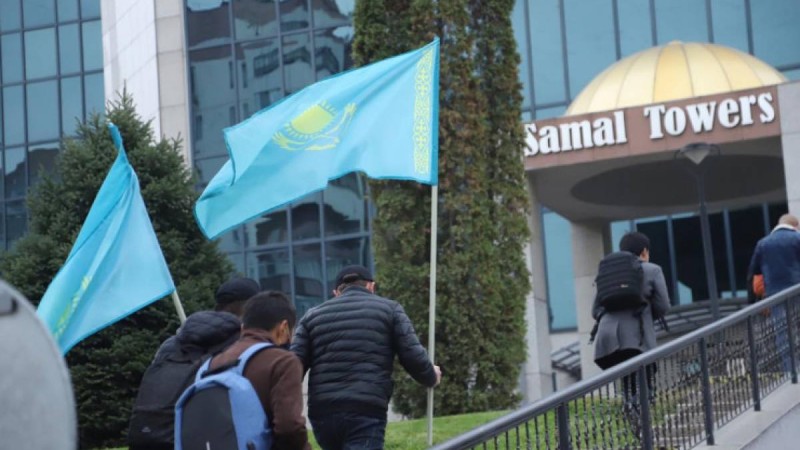 АҚШ-тың Бас консулдығы «Борат-2» фильмін ой еркіндігіне балады.