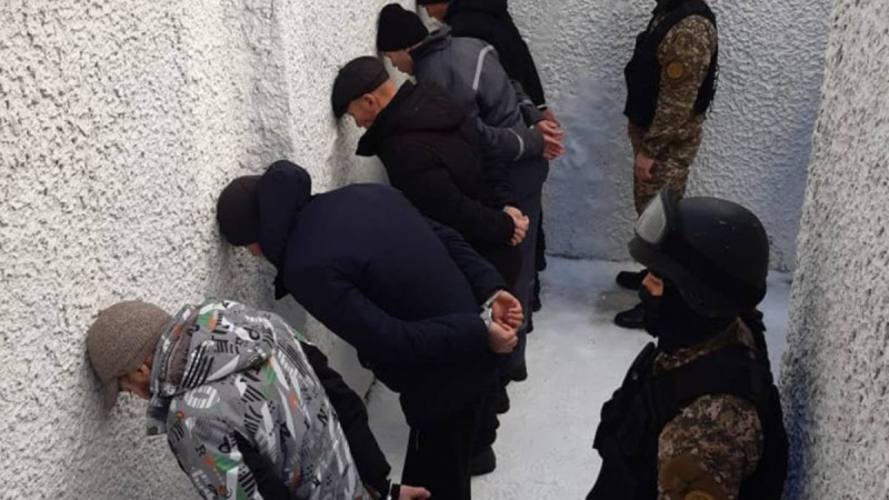 Қарағанды мен Таразда бес адам терроризм күдігімен ұсталды.