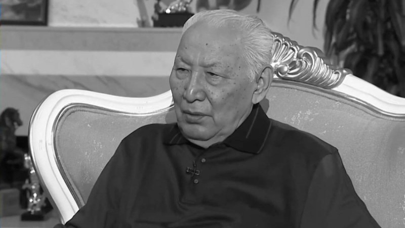 COVID-19-дан қайтыс болған академик қоштасу рәсімін бір жылдан кейін өткізуді өсиет етіп кеткен.