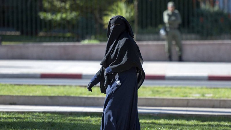 Қара жамылып жүруге тыйым салынады.