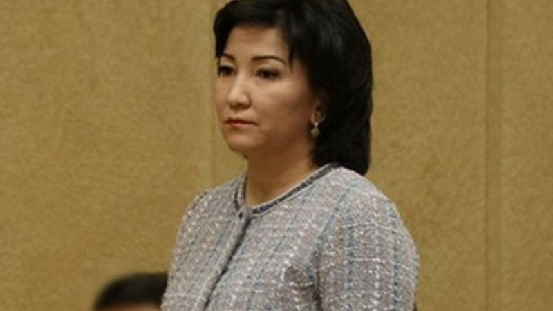 Атырауда облыс әкімінің бұрынғы орынбасары 5 млн теңге пара алған деп айыпталып, қамауға алынды.