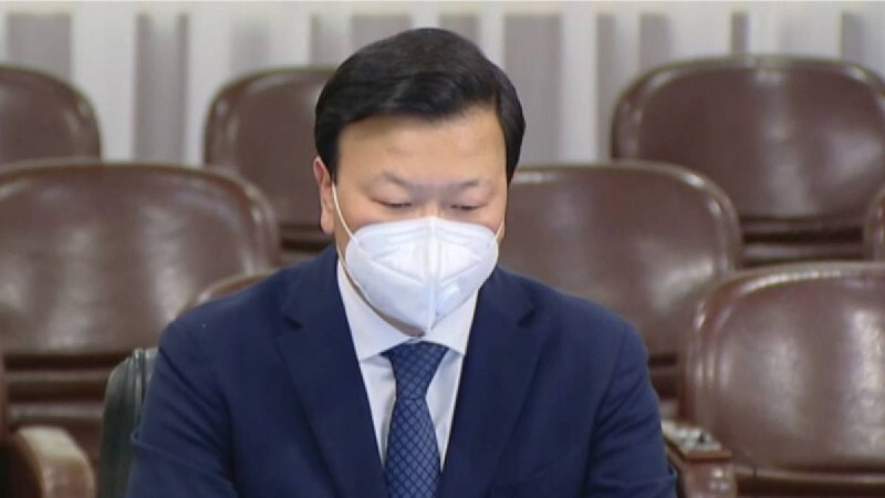 Карантин қойылмаған жағдайда тамыз соңында елде күніне 29 мың адам COVID-19 індетіне шалдығады — министр.