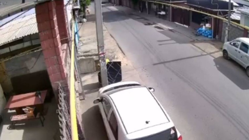 Алматыда үйде жарылыс болды,  үйінді астынан ер адамның мәйіті табылды.