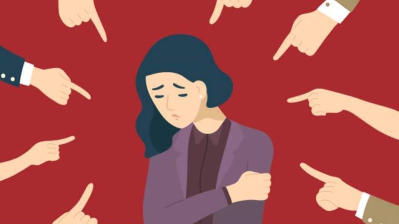 «Біздің қоғамда барлық жағдайда қыз кінәлі».