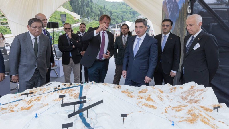 Қоғам белсенділері Үкіметті Алматы тау кластері жобасын жүзеге асыруды бастауға шақырды.