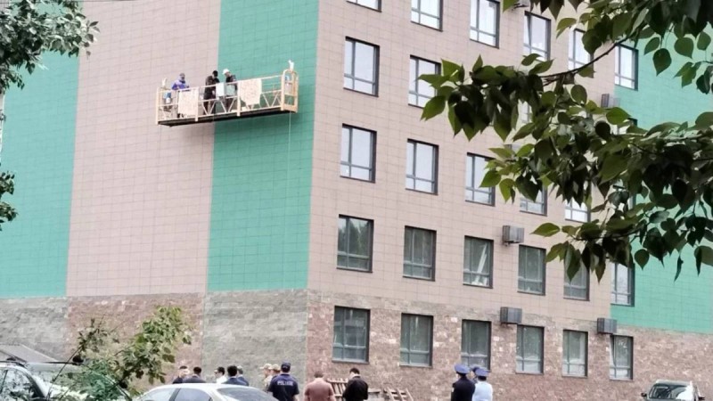 Қостанайда ереуілге шыққан құрылысшыларды әкімшілік қамауға алынды.