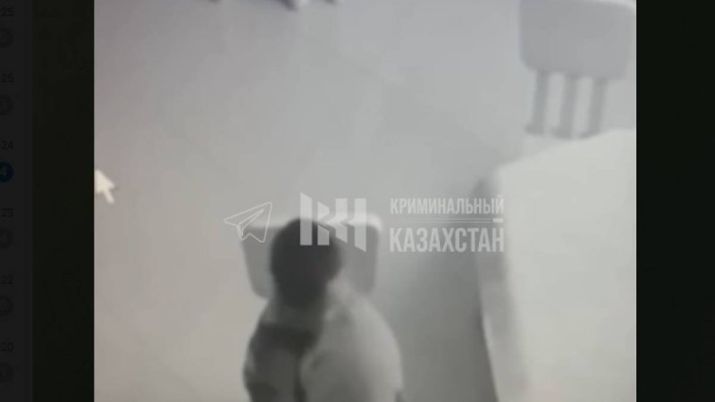 Алматыда балабақша тәрбиешісі баланы тұншықтырған.