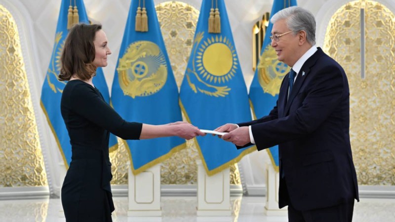 Президент бірқатар мемлекеттің елшілерінен сенім грамоталарын қабылдады.