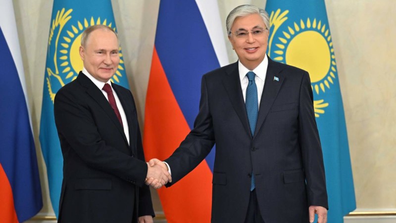 Тоқаев АЭС салуда Қазақстан бас оператор болатынын Путинмен келіскен.
