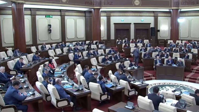 Мәжіліс қосылған құн салық мөлшерлемесін 16% етіп белгіледі.