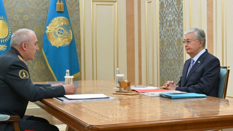 Тоқаев Қорғаныс министрін қабылдады.