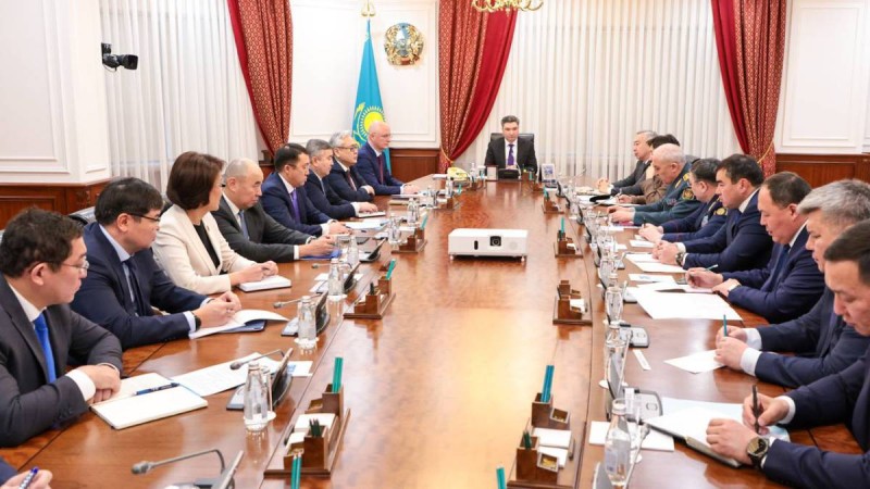 Премьер-министр Украина төңірегіндегі жағдайға байланысты шұғыл жиын өткізді.