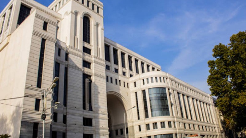 Әрмения атысты тоқтату үшін келіссөзге дайын.