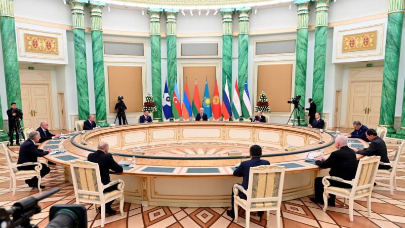 Президент ТМД-ға мүше мемлекеттердің қауіпсіздік органдары мен арнаулы қызметтерінің басшыларын қабылдады.