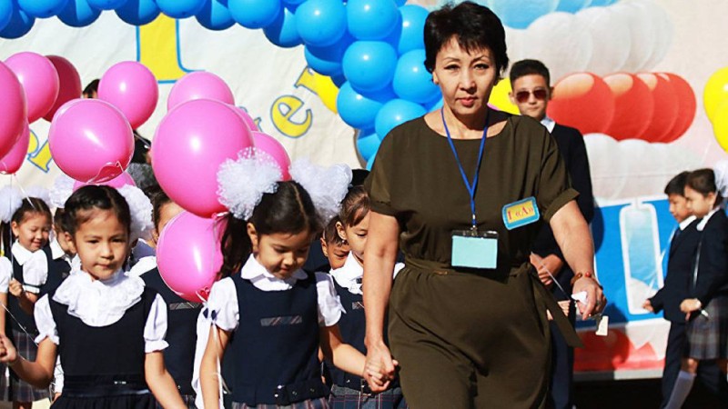 Педагогтар мен дәрігерлердің жалақысы көтеріледі.