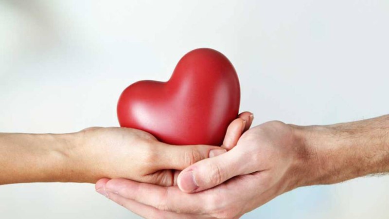 Алматылық депутат қайырымдылық эстафетасын бастады.