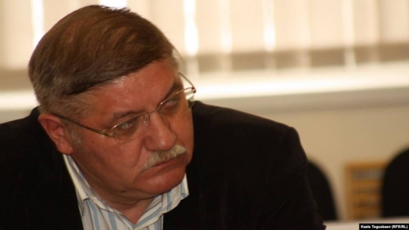 Мемлекетке опасыздық жасаған Константин Сыроежкин түрмеден босап шықты.